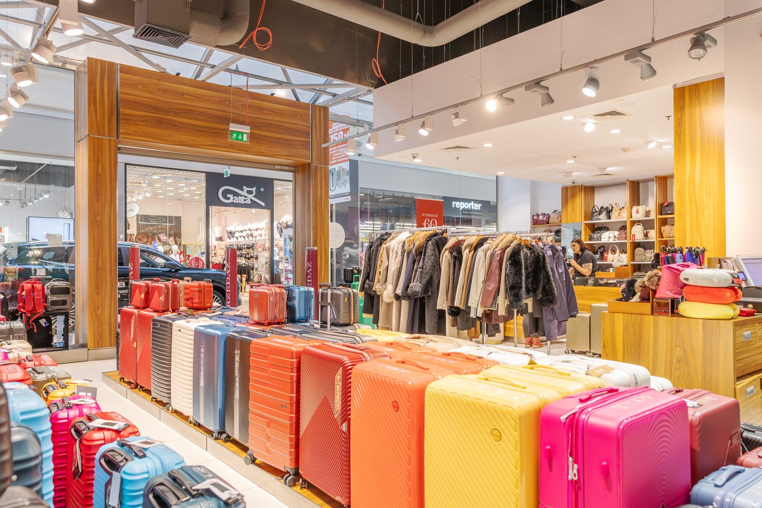 WITTCHEN premium travel luggage and leather weekender bags for the elegant traveler