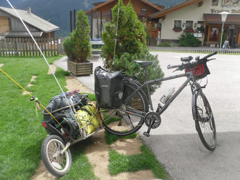 Monos Luggage Review 2026: Top Picks for Sustainable Travel