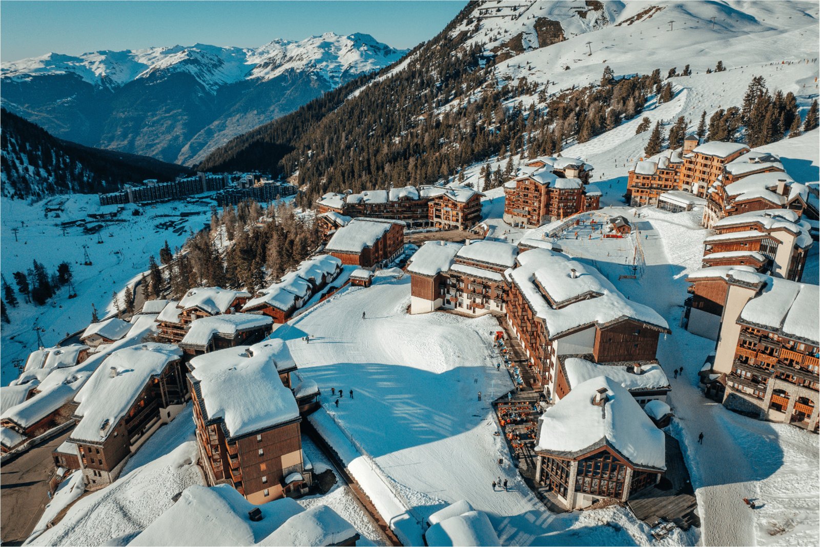 The alpine setting around the Vacances Bleues Eden des Cimes hotel in Belle Plagne